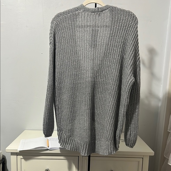 Sweater high low front buttons.. - Picture 5 of 6